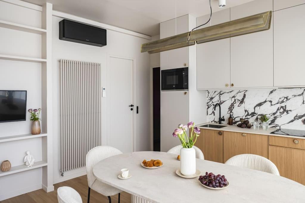 The Olympia Suite - Duke Housing Paris Bagian luar foto